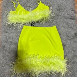 New fashion nova lime feather skirt set size M